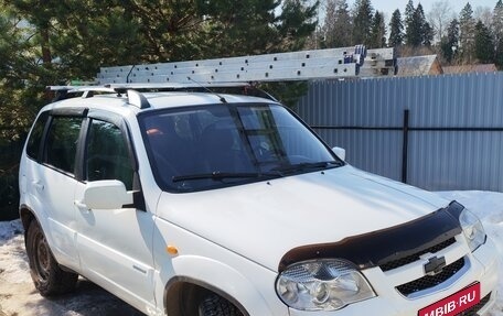 Chevrolet Niva I рестайлинг, 2010 год, 450 000 рублей, 1 фотография