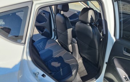 Hyundai Solaris II рестайлинг, 2014 год, 725 000 рублей, 13 фотография