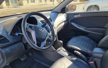 Hyundai Solaris II рестайлинг, 2014 год, 725 000 рублей, 11 фотография
