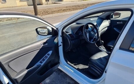 Hyundai Solaris II рестайлинг, 2014 год, 725 000 рублей, 9 фотография