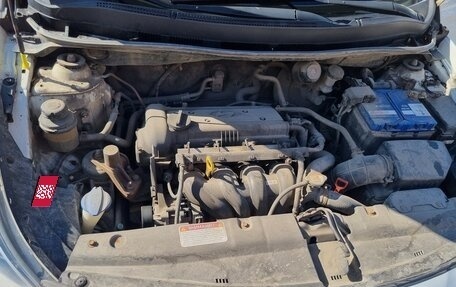 Hyundai Solaris II рестайлинг, 2014 год, 725 000 рублей, 18 фотография