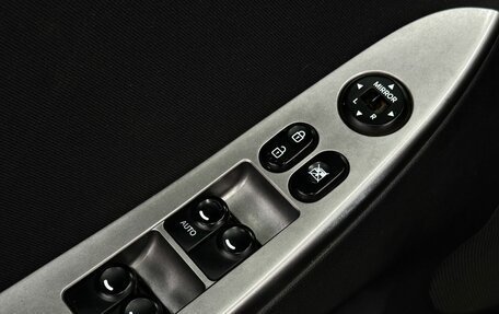 Hyundai Solaris II рестайлинг, 2014 год, 999 000 рублей, 10 фотография