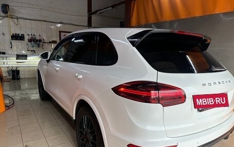 Porsche Cayenne III, 2017 год, 4 800 000 рублей, 2 фотография