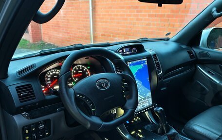 Toyota Land Cruiser Prado 120 рестайлинг, 2008 год, 2 900 000 рублей, 7 фотография