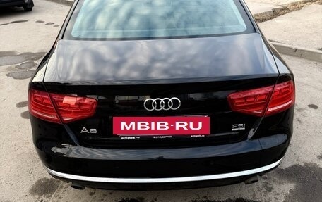 Audi A8, 2010 год, 1 550 000 рублей, 4 фотография