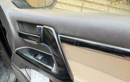 Toyota Land Cruiser 200, 2008 год, 3 500 000 рублей, 6 фотография