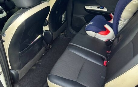 Toyota Wish II, 2015 год, 1 450 000 рублей, 19 фотография