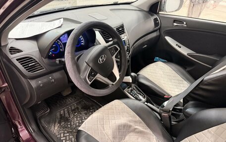 Hyundai Solaris II рестайлинг, 2013 год, 890 000 рублей, 5 фотография