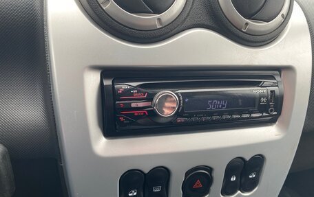 Renault Sandero I, 2011 год, 750 000 рублей, 8 фотография