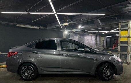 Hyundai Solaris II рестайлинг, 2014 год, 800 000 рублей, 4 фотография