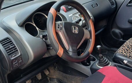 Honda Jazz I рестайлинг, 2008 год, 680 000 рублей, 3 фотография