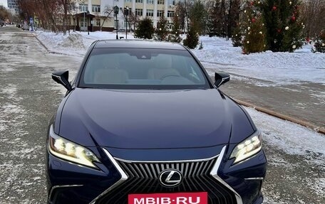 Lexus ES VII, 2019 год, 4 300 000 рублей, 3 фотография