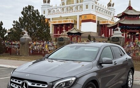 Mercedes-Benz GLA, 2017 год, 2 100 000 рублей, 2 фотография