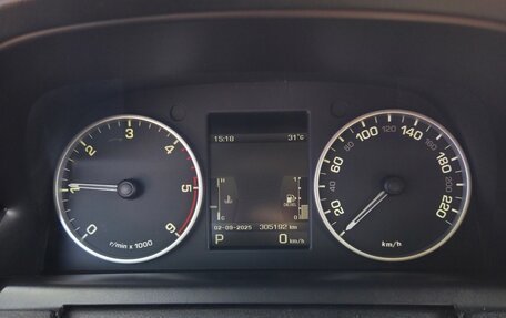 Land Rover Discovery IV, 2011 год, 1 800 000 рублей, 6 фотография