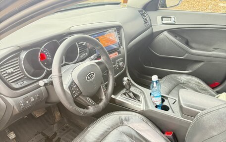 KIA K5 I рестайлинг, 2011 год, 950 000 рублей, 11 фотография