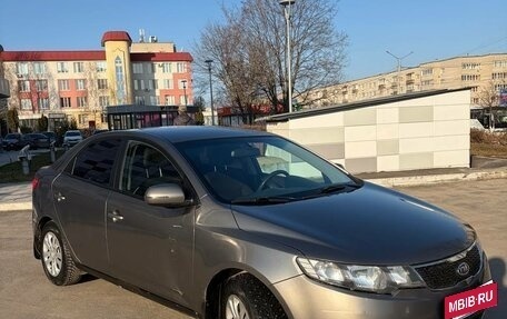 KIA Cerato III, 2011 год, 600 000 рублей, 3 фотография