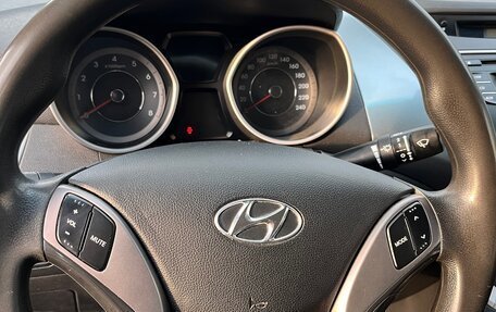 Hyundai Elantra V, 2013 год, 720 000 рублей, 16 фотография