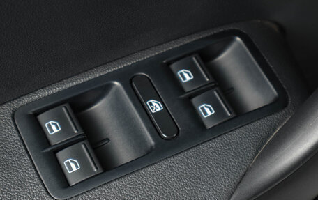 Volkswagen Polo VI (EU Market), 2017 год, 1 369 000 рублей, 19 фотография