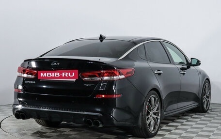 KIA Optima IV, 2018 год, 2 099 700 рублей, 10 фотография