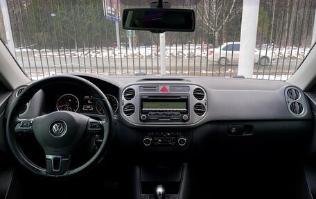 Volkswagen Tiguan I, 2010 год, 1 369 000 рублей, 10 фотография