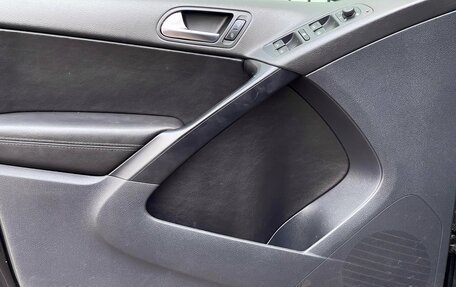 Volkswagen Tiguan I, 2010 год, 1 369 000 рублей, 17 фотография