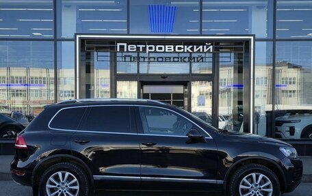 Volkswagen Touareg III, 2013 год, 1 988 000 рублей, 5 фотография