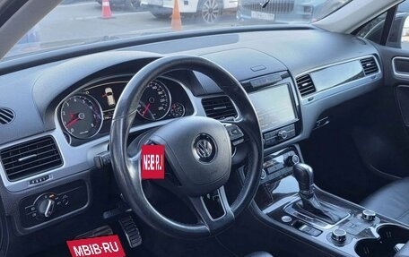Volkswagen Touareg III, 2013 год, 1 988 000 рублей, 16 фотография