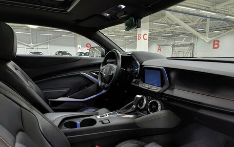 Chevrolet Camaro VI, 2016 год, 3 650 000 рублей, 13 фотография