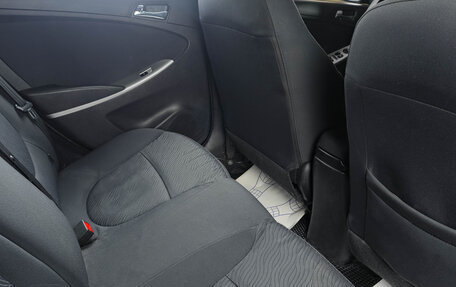 Hyundai Solaris II рестайлинг, 2013 год, 899 000 рублей, 10 фотография