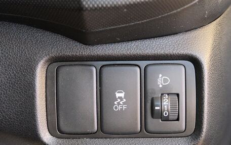 Honda Insight II рестайлинг, 2012 год, 979 000 рублей, 10 фотография