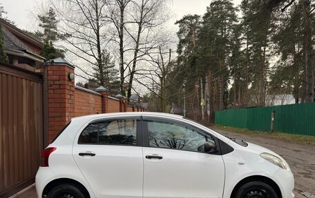 Toyota Yaris III рестайлинг, 2008 год, 430 000 рублей, 5 фотография