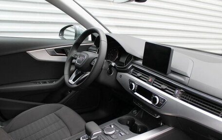 Audi A4, 2016 год, 2 100 000 рублей, 3 фотография