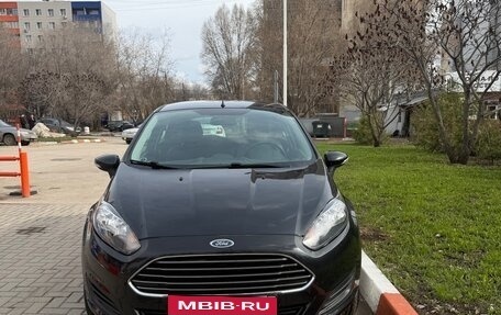 Ford Fiesta, 2015 год, 800 000 рублей, 1 фотография