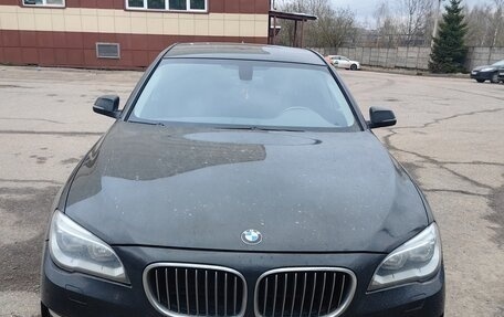 BMW 7 серия, 2015 год, 3 100 000 рублей, 1 фотография