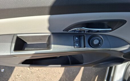 Chevrolet Cruze II, 2012 год, 890 000 рублей, 26 фотография