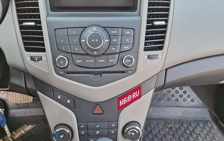 Chevrolet Cruze II, 2012 год, 890 000 рублей, 21 фотография