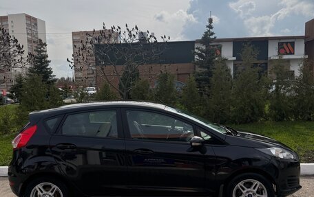 Ford Fiesta, 2015 год, 800 000 рублей, 2 фотография