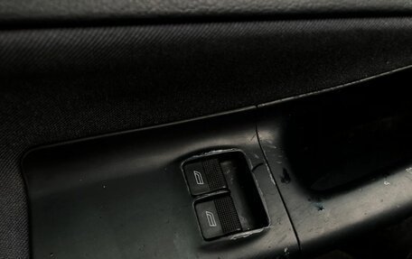 Audi A4, 1997 год, 300 000 рублей, 12 фотография