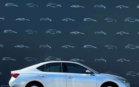 Skoda Octavia IV, 2021 год, 2 531 400 рублей, 9 фотография