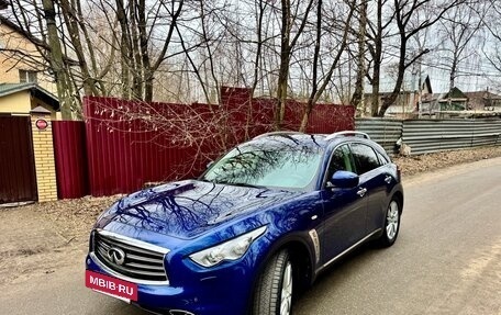 Infiniti QX70, 2014 год, 2 699 000 рублей, 5 фотография