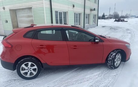 Volvo V40 Cross Country I, 2014 год, 1 100 000 рублей, 3 фотография