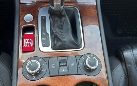 Volkswagen Touareg III, 2013 год, 2 995 000 рублей, 9 фотография