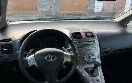 Toyota Auris II, 2008 год, 650 000 рублей, 7 фотография