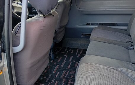 Toyota Lite Ace IV, 2001 год, 700 000 рублей, 4 фотография