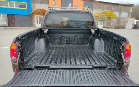 Mitsubishi L200 IV рестайлинг, 2007 год, 1 200 000 рублей, 9 фотография