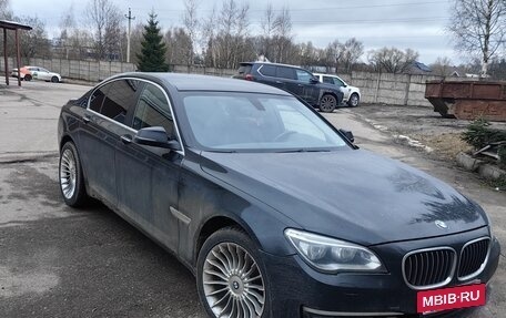 BMW 7 серия, 2015 год, 3 100 000 рублей, 3 фотография