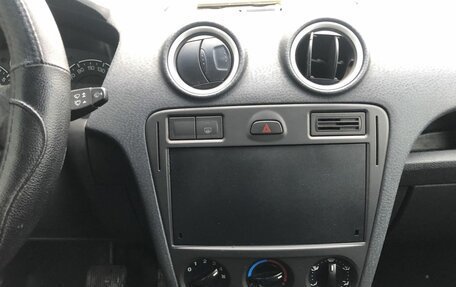 Ford Fusion I, 2006 год, 335 000 рублей, 14 фотография