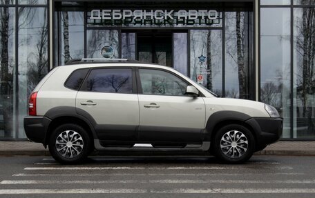 Hyundai Tucson III, 2007 год, 875 000 рублей, 4 фотография