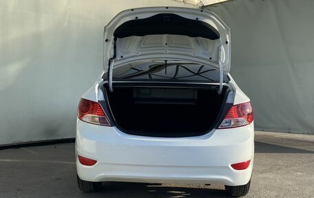 Hyundai Solaris II рестайлинг, 2014 год, 1 000 000 рублей, 7 фотография