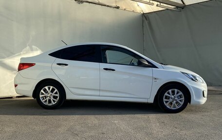 Hyundai Solaris II рестайлинг, 2014 год, 1 000 000 рублей, 9 фотография